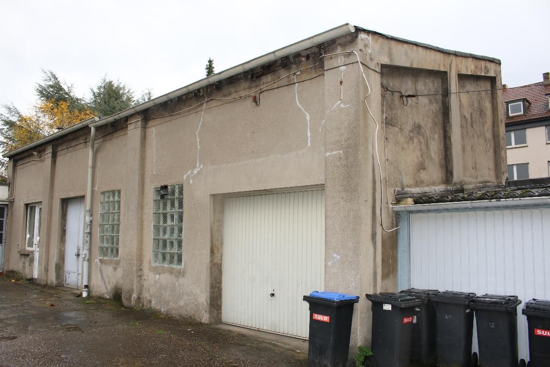 Foto 47 von 72 — Mehrfamilienhaus, zwei Nebengebäude (Werkstatt), einem Garagengebäude (Einzelgarage) und vier Reihengaragen