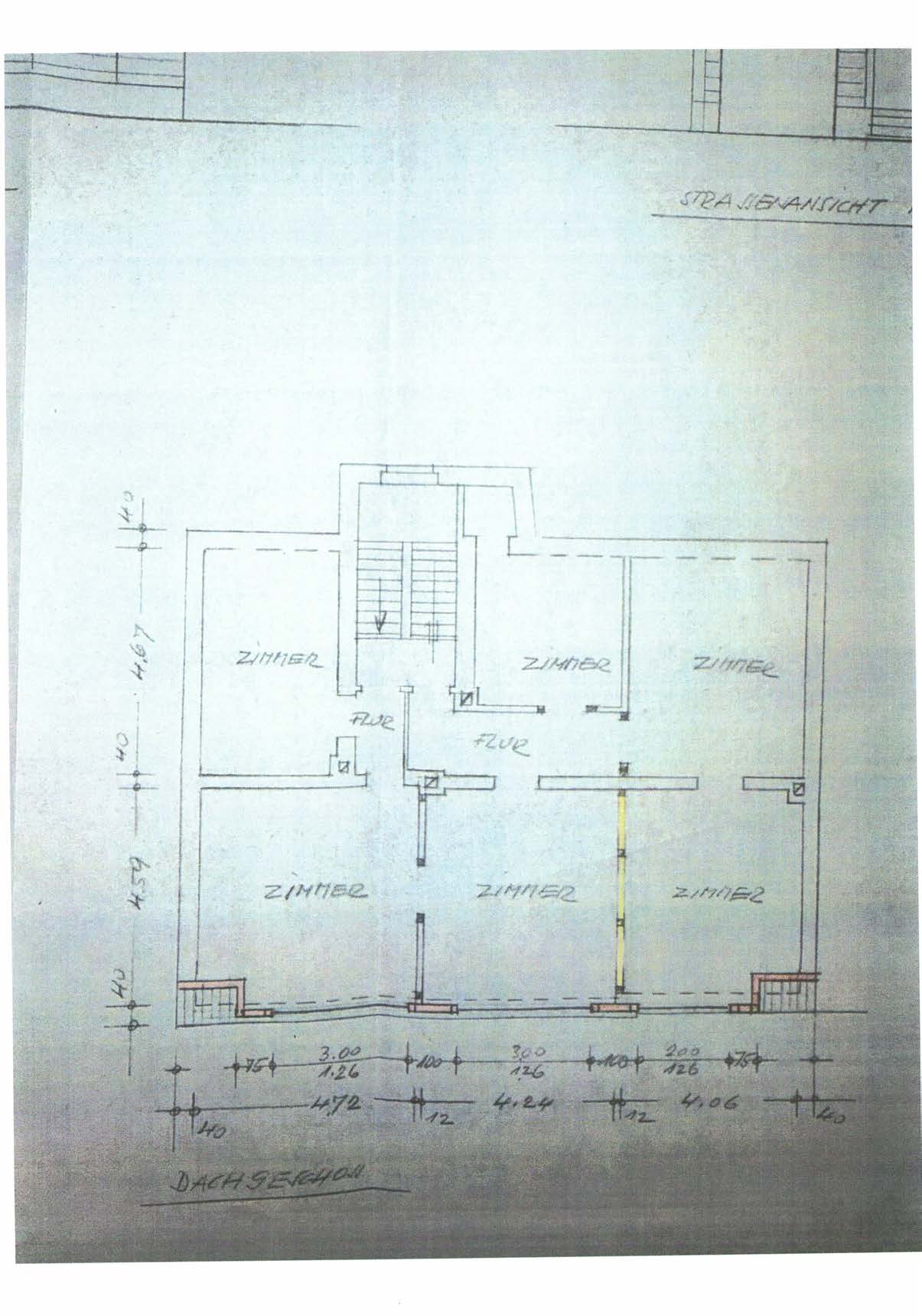 Foto 34 von 72 — Mehrfamilienhaus, zwei Nebengebäude (Werkstatt), einem Garagengebäude (Einzelgarage) und vier Reihengaragen