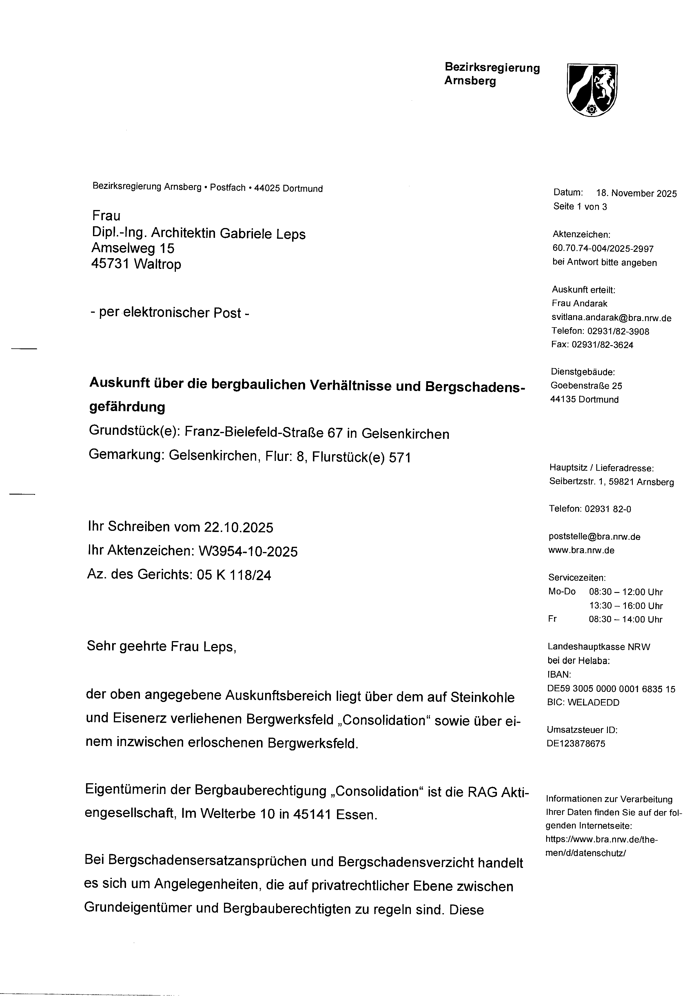 Foto 16 von 72 — Mehrfamilienhaus, zwei Nebengebäude (Werkstatt), einem Garagengebäude (Einzelgarage) und vier Reihengaragen