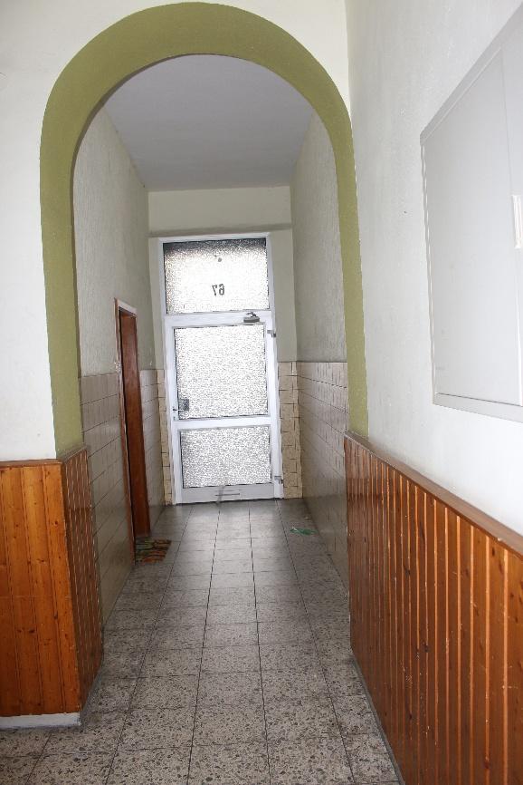 Foto 58 von 72 — Mehrfamilienhaus, zwei Nebengebäude (Werkstatt), einem Garagengebäude (Einzelgarage) und vier Reihengaragen