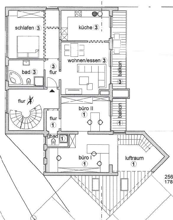 Foto 5 von 5 — Wohn-/Geschäftshaus