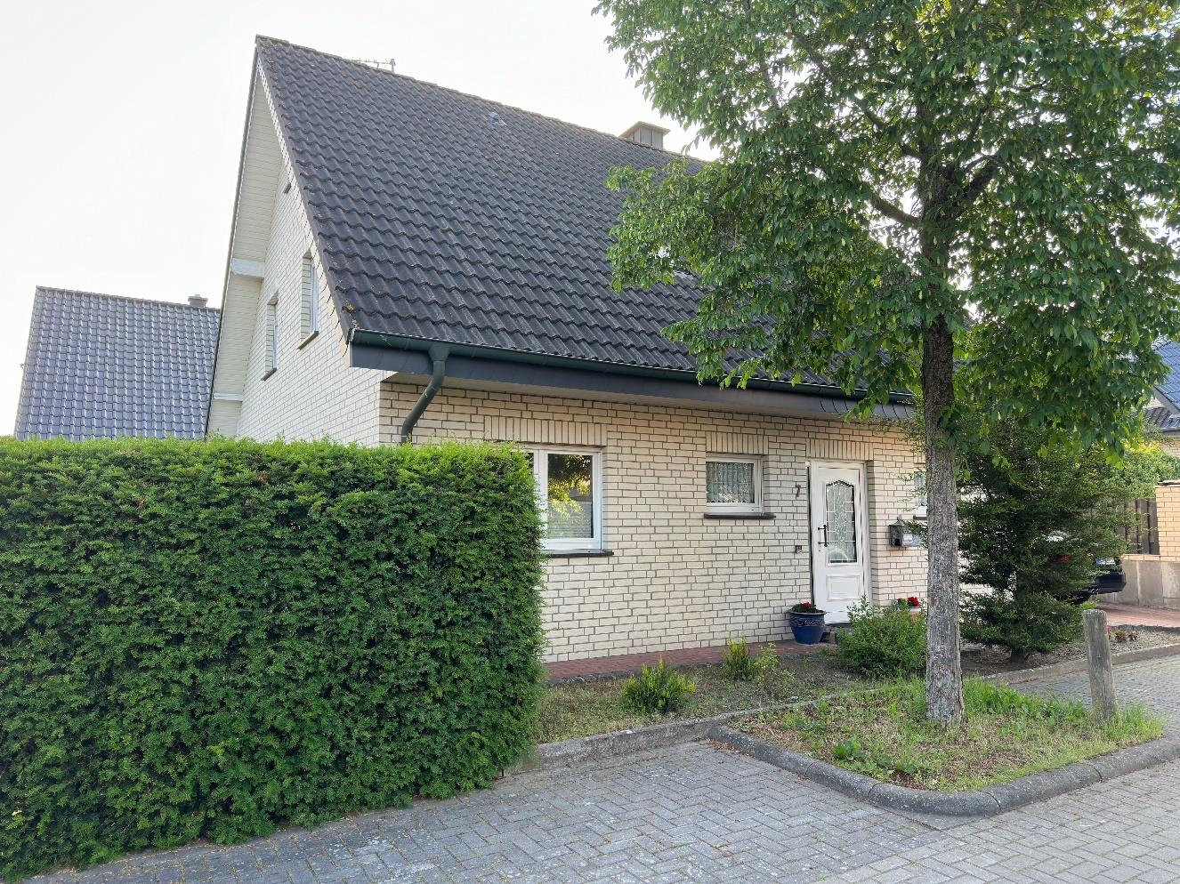Foto 8 von 10 — Einfamilienhaus