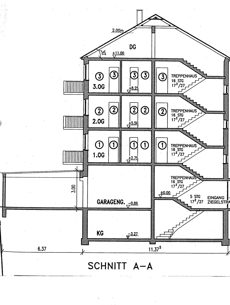 Foto 12 von 13 — Kfz-Stellplatz, Eigentumswohnung (3 bis 4 Zimmer), (Tiefgarage)