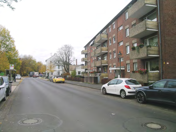 Foto 2 von 13 — Kfz-Stellplatz, Eigentumswohnung (3 bis 4 Zimmer), (Tiefgarage)