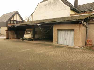 Foto 9 von 26 — gewerblich genutztes Grundstück, Zweifamilienhaus, Kfz-Stellplatz, Gewerbeeinheit (z.B. Laden, Büro), Garage, Zweifamilienhaus und gewerblich nutzbare Nebengebäude
