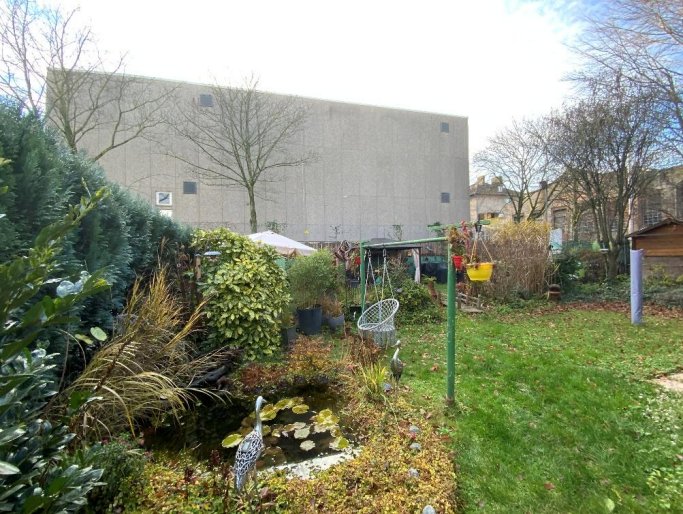 Foto 7 von 16 — Zweifamilienhaus