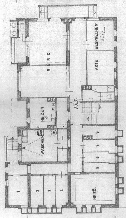 Foto 9 von 13 — gewerblich genutztes Grundstück, Garage, Mehrfamilienhaus