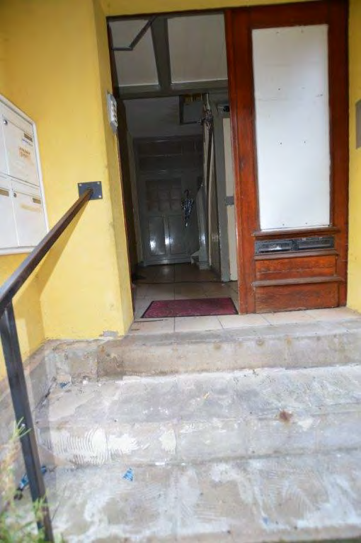 Foto 18 von 20 — gewerblich genutztes Grundstück, Wohn-/Geschäftshaus, Kfz-Stellplatz (Tiefgarage)