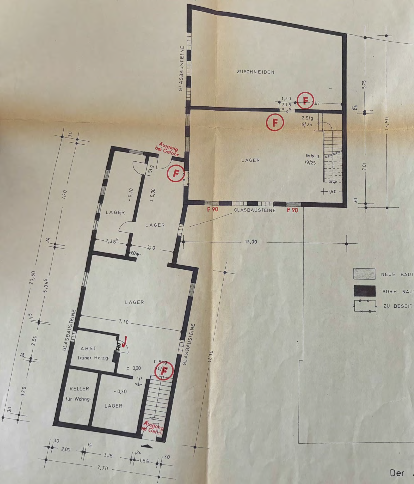 Foto 14 von 20 — gewerblich genutztes Grundstück, Wohn-/Geschäftshaus, Kfz-Stellplatz (Tiefgarage)