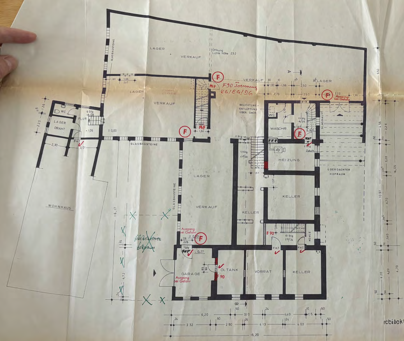Foto 2 von 20 — gewerblich genutztes Grundstück, Wohn-/Geschäftshaus, Kfz-Stellplatz (Tiefgarage)