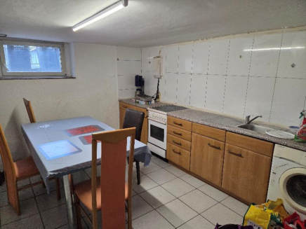 Foto 14 von 28 — Mehrfamilienhaus