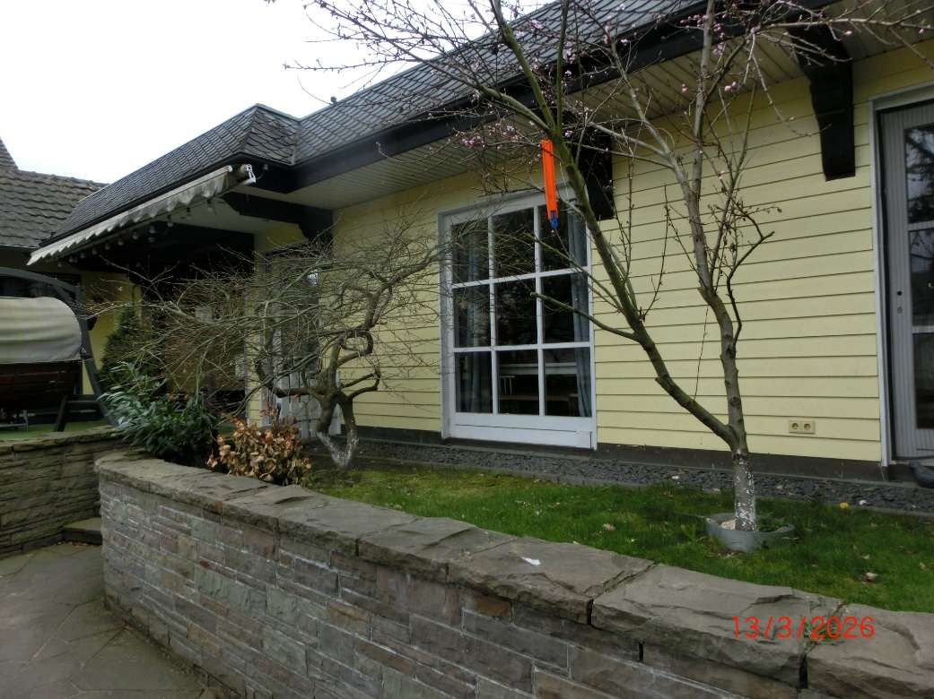 Foto 5 von 8 — Zweifamilienhaus