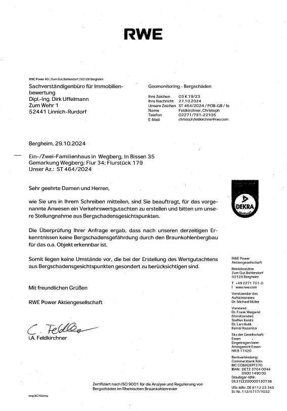 Foto 13 von 13 — Kfz-Stellplatz, Garage, Einfamilienhaus