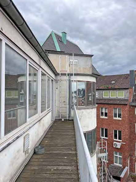Foto 98 von 109 — Gewerbeeinheit (z.B. Laden, Büro)