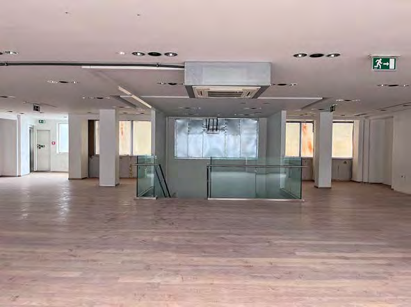 Foto 22 von 109 — Gewerbeeinheit (z.B. Laden, Büro)
