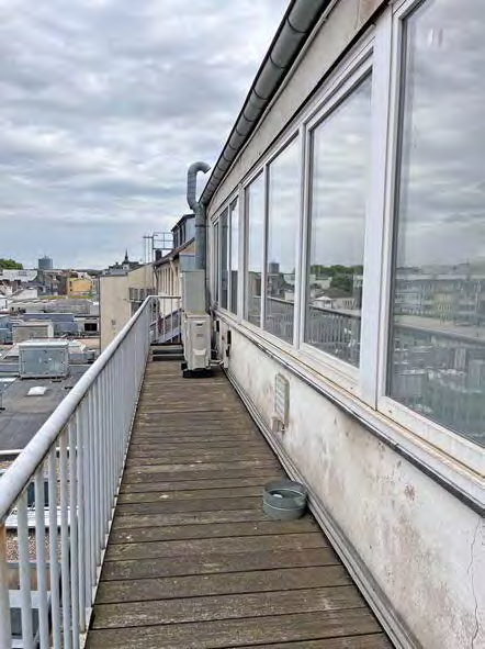 Foto 97 von 109 — Gewerbeeinheit (z.B. Laden, Büro)