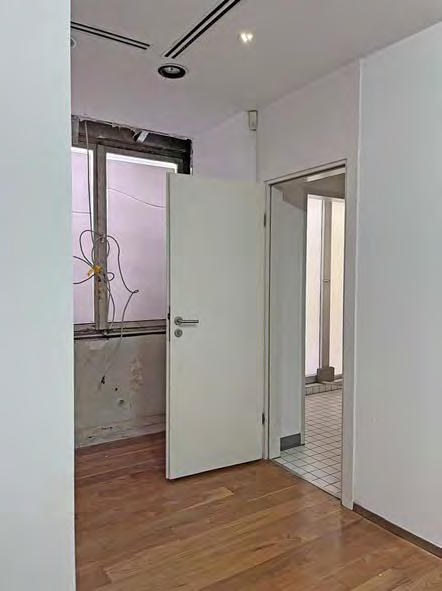 Foto 70 von 109 — Gewerbeeinheit (z.B. Laden, Büro)