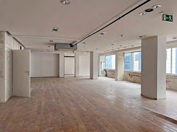 Foto 19 von 109 — Gewerbeeinheit (z.B. Laden, Büro)