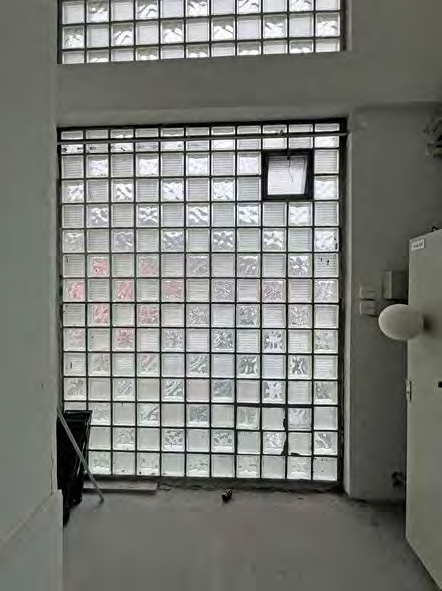 Foto 81 von 109 — Gewerbeeinheit (z.B. Laden, Büro)