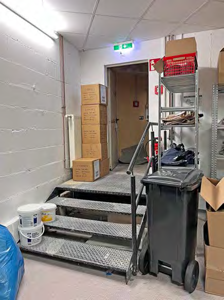 Foto 55 von 109 — Gewerbeeinheit (z.B. Laden, Büro)