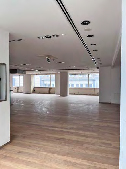 Foto 84 von 109 — Gewerbeeinheit (z.B. Laden, Büro)