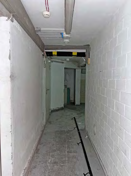 Foto 44 von 109 — Gewerbeeinheit (z.B. Laden, Büro)