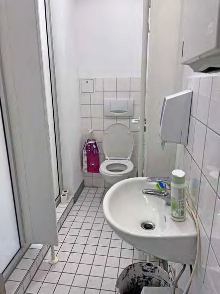 Foto 72 von 109 — Gewerbeeinheit (z.B. Laden, Büro)