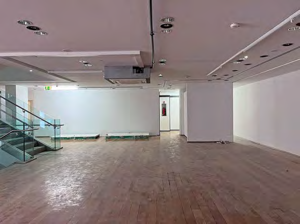 Foto 9 von 109 — Gewerbeeinheit (z.B. Laden, Büro)