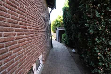 Foto 7 von 77 — Garage, Mehrfamilienhaus