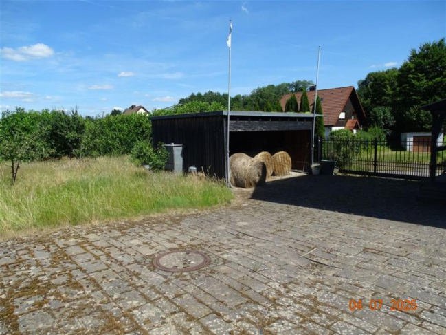 Foto 12 von 41 — unbebautes Grundstück, Baugrundstück, Zweifamilienhaus, sonstiges Teileigentum (z.B. Keller, Hobbyraum), Eigentumswohnung (3 bis 4 Zimmer), Zweifamilienhaus, sonstiges Teileigentum (z.B. Keller, Hobbyraum), Eigentumswohnung (ab 5 Zimmer)