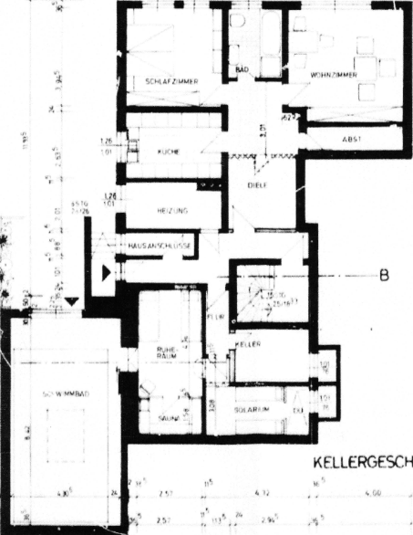Foto 13 von 15 — Garage, Einfamilienhaus, Einfamilienhaus mit Einliegerwohnung und Schwimmbadanbau