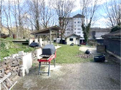 Foto 6 von 15 — Garage, Einfamilienhaus, Einfamilienhaus mit Einliegerwohnung und Schwimmbadanbau