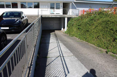 Foto 10 von 45 — Gewerbeeinheit (z.B. Laden, Büro)
