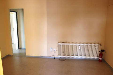 Foto 22 von 45 — Gewerbeeinheit (z.B. Laden, Büro)