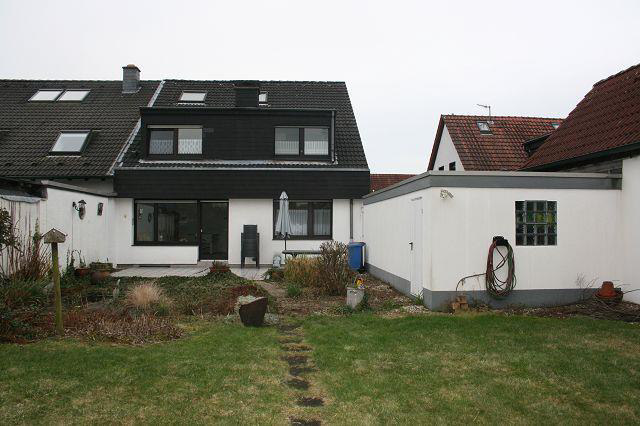 Foto 9 von 14 — Garage, Doppelhaushälfte, (Zweifamilienhaus)
