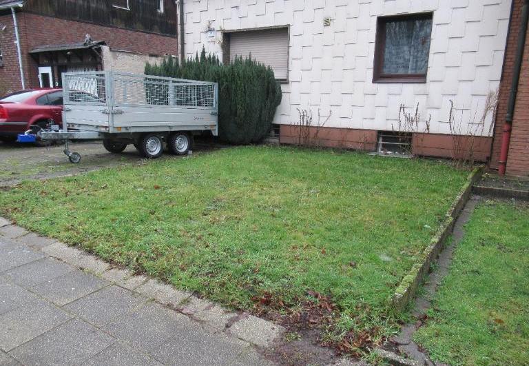 Foto 16 von 17 — Garage, Einfamilienhaus, Doppelhaushälfte