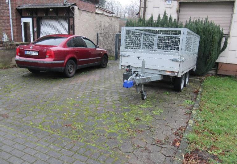 Foto 7 von 17 — Garage, Einfamilienhaus, Doppelhaushälfte
