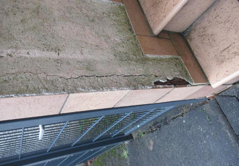 Foto 11 von 17 — Garage, Einfamilienhaus, Doppelhaushälfte