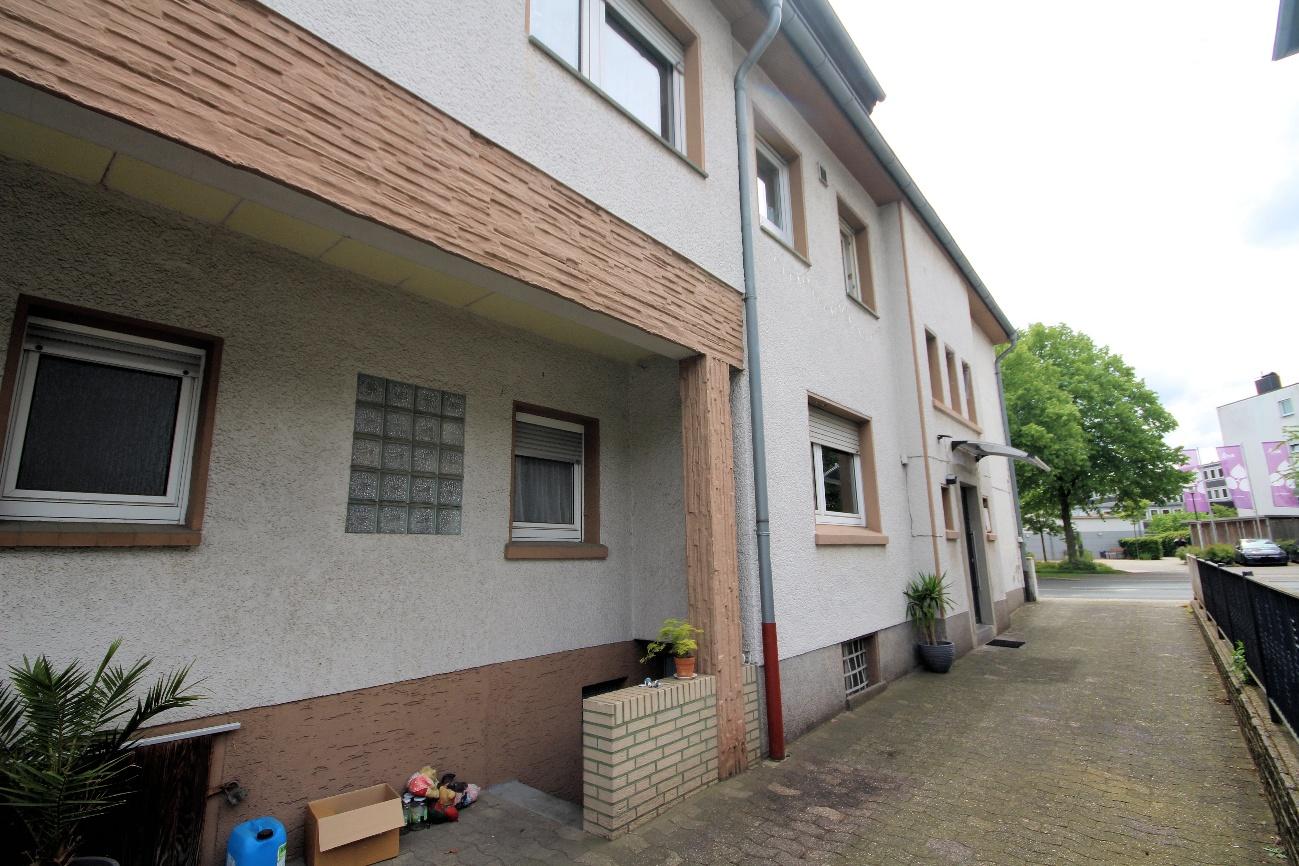 Foto 39 von 45 — Wohn-/Geschäftshaus, Garage, Eine Wohneinheit, mit kl. Gewerbeeinheit