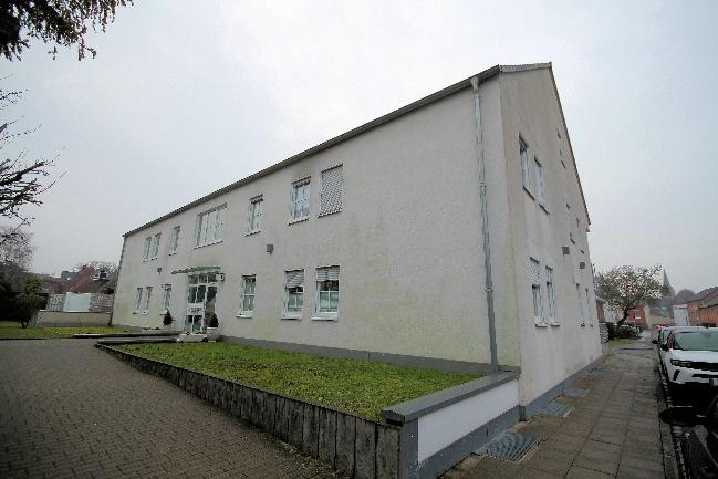 Foto 1 von 46 — Kfz-Stellplatz (Tiefgarage), Eigentumswohnung (3 bis 4 Zimmer)