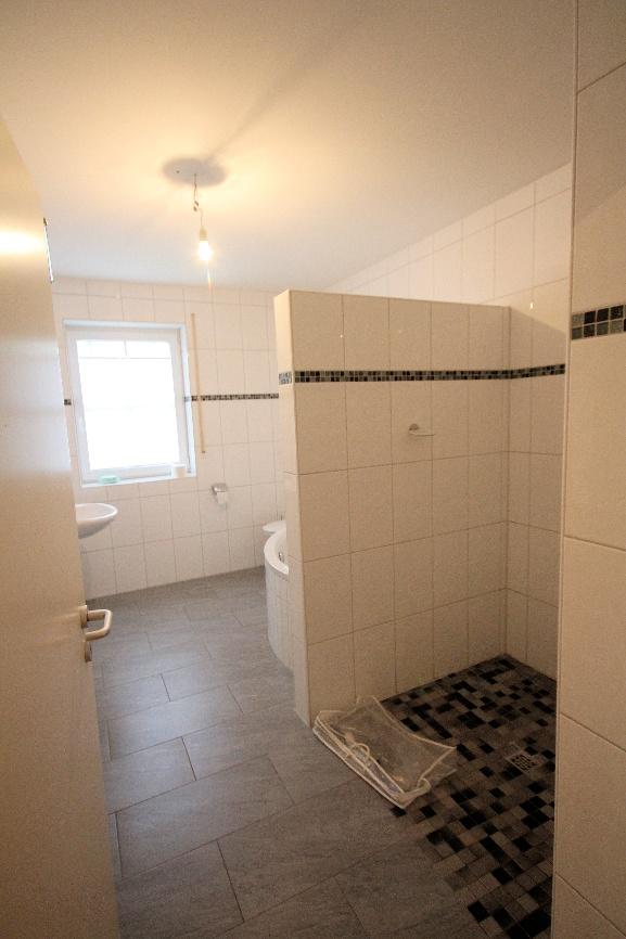 Foto 43 von 46 — Kfz-Stellplatz (Tiefgarage), Eigentumswohnung (3 bis 4 Zimmer)
