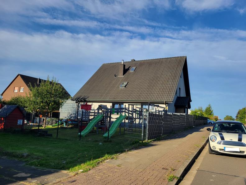 Foto 8 von 13 — Garage, Einfamilienhaus