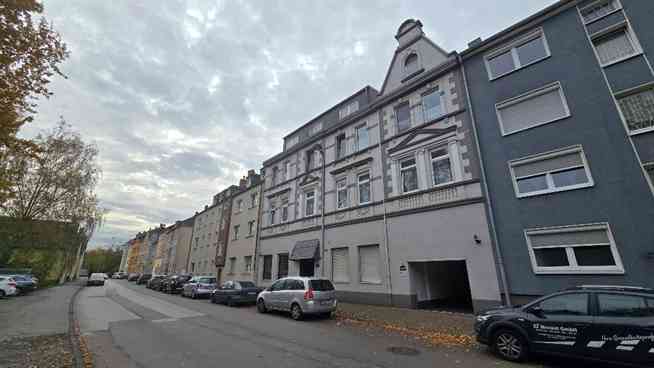 Foto 2 von 22 — Eigentumswohnung (ab 5 Zimmer)