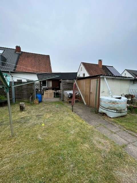 Foto 1 von 1 — Garage, Doppelhaushälfte