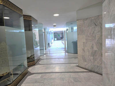 Foto 12 von 29 — Gewerbeeinheit (z.B. Laden, Büro)