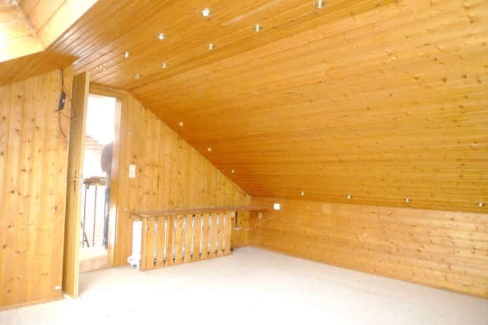 Foto 24 von 45 — Garage, Reihenhaus