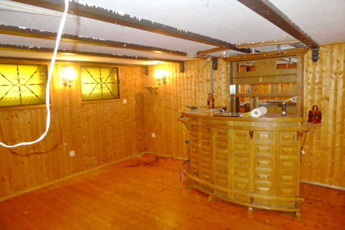 Foto 9 von 45 — Garage, Reihenhaus
