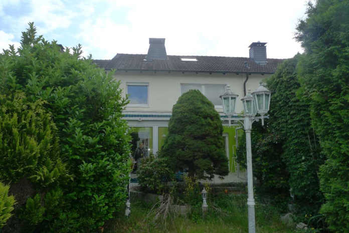 Foto 3 von 45 — Garage, Reihenhaus