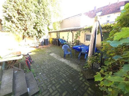 Foto 6 von 21 — Mehrfamilienhaus