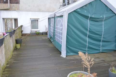 Foto 5 von 9 — Wohn-/Geschäftshaus, Kfz-Stellplatz